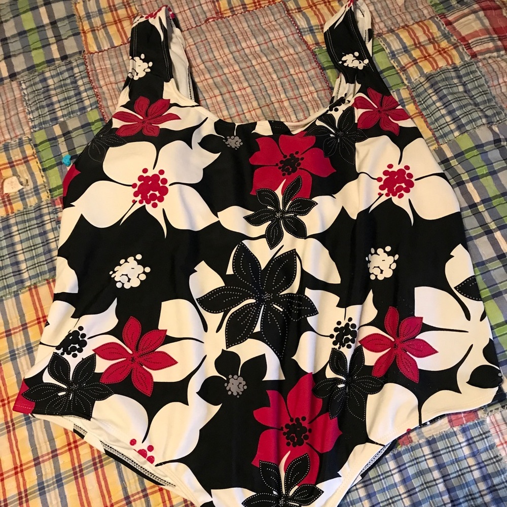 🌟Catalina swimsuit plus size 2X